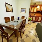 Square 11