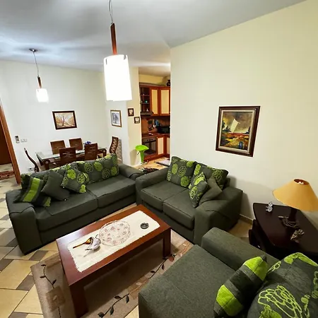 Square 11 Apartment Tirana