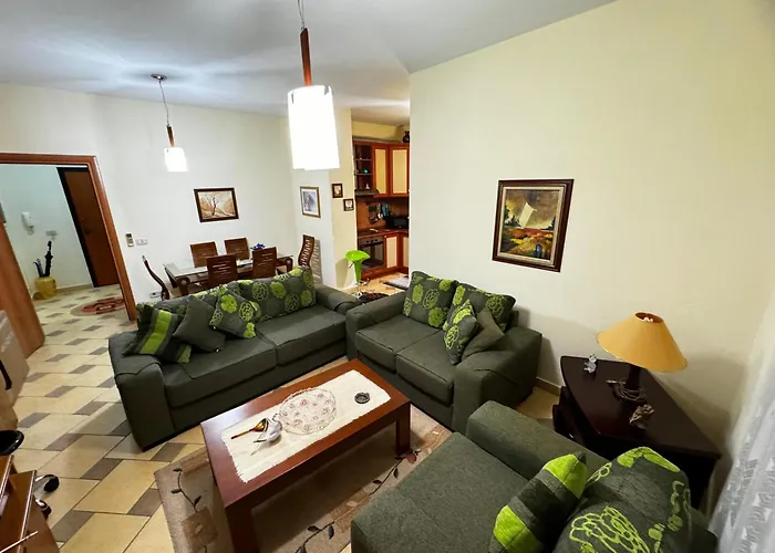 Square 11 Apartment Tirana